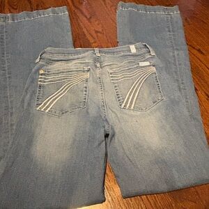 7 for all mankind dojos